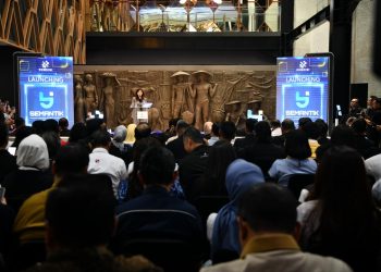Menkomdigi Meutya Hafid menyampaikan sambutan saat acara Peluncuran Registrasi Biometrik “SEMANTIK” di Gedung Sarinah, Jakarta, Selasa (27/01/2026).
