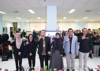 Politeknik STIA LAN Jakarta menggelar pelatihan Artificial Intelligence (AI) bersama Dekan Fasilkom UI Prof. Wisnu Jatmiko