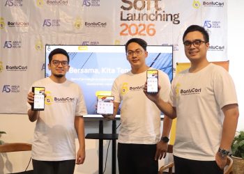 (Kiri-Kanan) CTO Yuda Prawira, COO Mohammad Henry Fajar Negara dan CEO Muhammad Arbani.