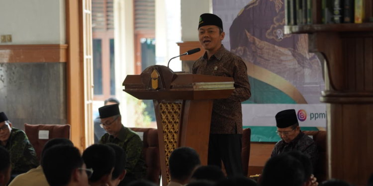 Wakil Menteri Pendidikan Dasar dan Menengah (Wamendikdasmen), Fajar Riza Ul Haq