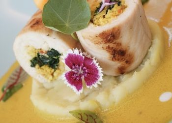 Rangkaian promo Food & Beverage ini dapat dinikmati langsung di Hotel Santika Premiere Bintaro.