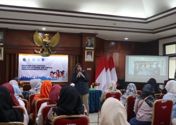 Daya Wanita PAM JAYA berkolaborasi dengan Women and Children Resilience (WCR) menggelar program Edukasi Gizi Cerdas dan Ketahanan Air