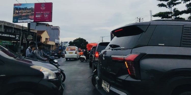 Macet di Tangerang Selatan