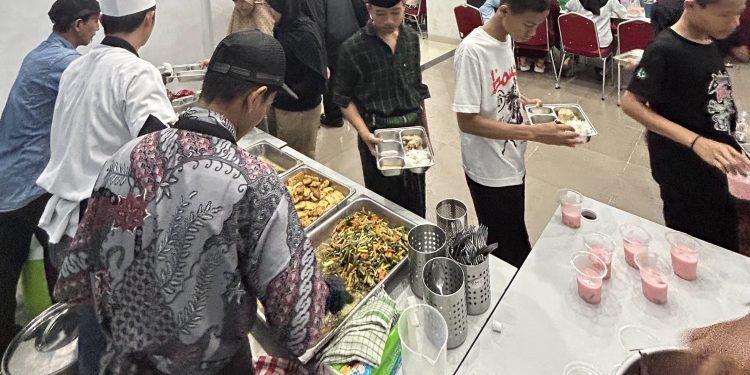 Melalui konsep penyajian yang lebih menarik dan menu yang bervariasi, Danish Culinary School berharap para siswa dapat menikmati makanan bergizi dengan lebih lahap sekaligus menjaga kesehatan mereka selama menjalani kegiatan belajar.