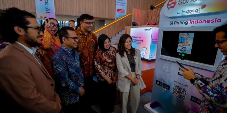 Komdigi dan Indosat Ooredoo Hutchison resmi meluncurkan Sahabat-AI, platform AI berbasis aplikasi Android dan iOS yang mendukung kedaulatan digital Indonesia dengan teknologi multi-model dan berakar pada budaya lokal.