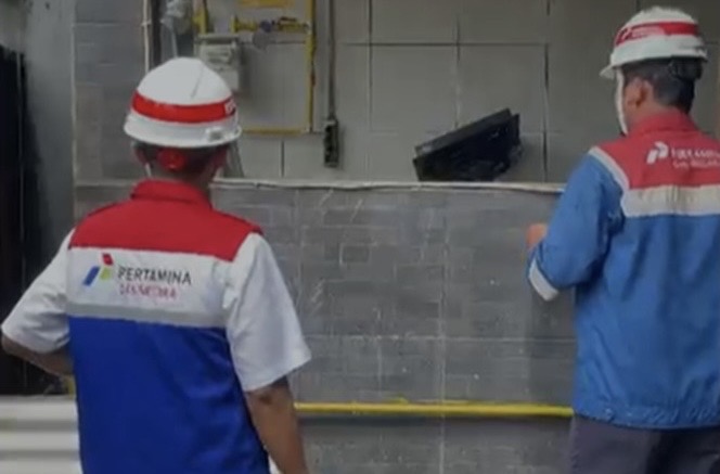 Melalui Sales and Operation Region II (SOR II) Area Tangerang, PGN resmi menyalurkan gas bumi perdana kepada CV Dapur Pos Resto