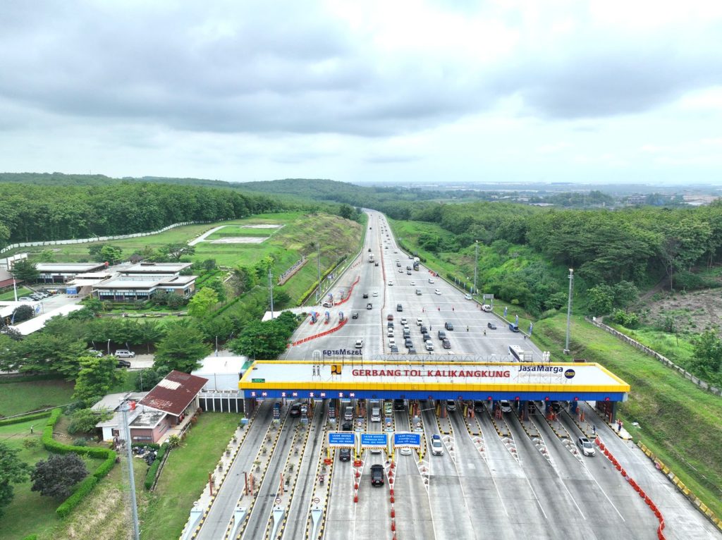 Gerbang Tol Kalikangkung.