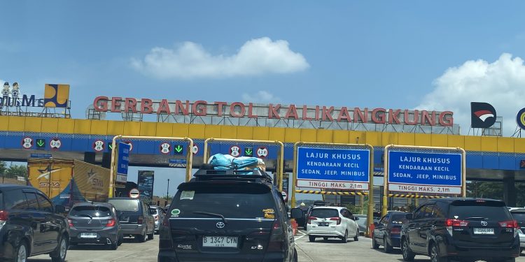 Gerbang Tol Kalikangkung