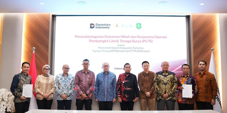 PT PLN (Persero) menjalin kerja sama dengan Pemerintah Kabupaten Sumenep melalui skema Kerja Sama Operasi (KSO) untuk mengoptimalkan penggunaan dua unit PLTS