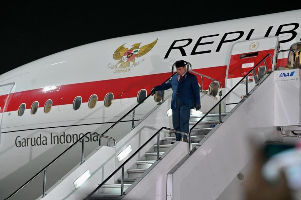 Presiden Prabowo Subianto tiba di Bandar Udara Haneda, Tokyo, Jepang untuk melakukan kunjungan resmi perdananya sebagai Presiden Republik Indonesia