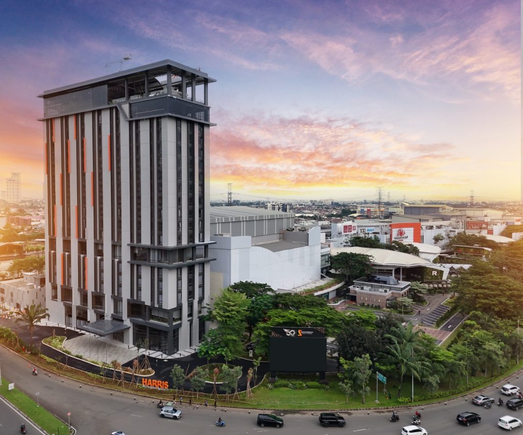 PT Summarecon Agung Tbk meresmikan HARRIS Hotel & Convention Serpong yang terintegrasi dengan Summarecon Mall Serpong