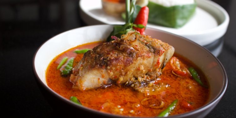 Hotel Santika Premiere ICE BSD City, menghadirkan kuliner menggugah selera yakni Mangut Ikan Kakap