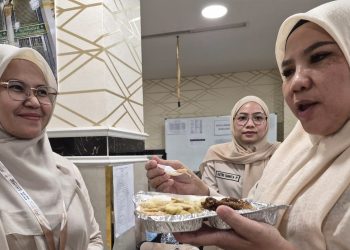 Sistem pengantaran langsung ke hotel dinilai memudahkan jemaah, khususnya lansia, karena tidak perlu keluar untuk mencari konsumsi.