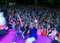 Cardio Karaoke Party with Dipha Barus and Riana Ree kembali menjadi momen yang paling ditunggu oleh pengunjung. Menggabungkan musik, gerak, dan energi kolektif, sesi ini sukses menghadirkan pengalaman after work yang fun, ekspresif, dan penuh semangat. Sesi ini menjadi selebrasi kebebasan dan energi after work.