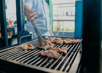 LBCo. Sunday Brunch HARRIS Hotel Serpong hadir setiap Minggu dengan lebih dari 100 menu